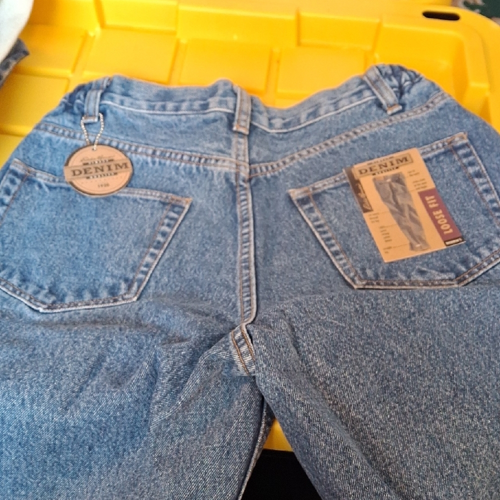 Eddie Bauer Light Blue Women's Relaxed Jeans (Jea031)